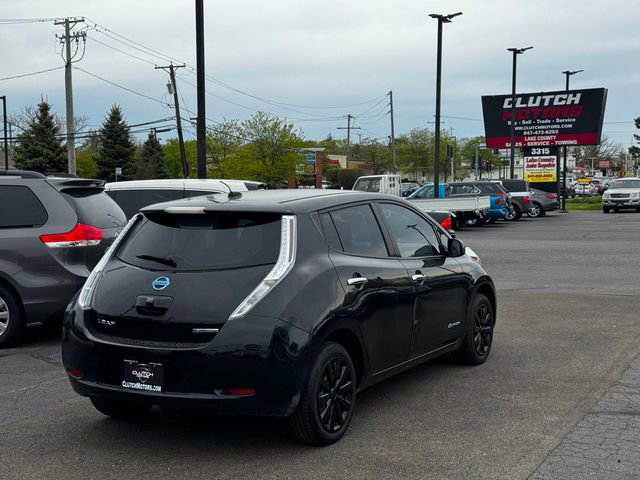 Used 2014 Nissan Leaf S w/ Charge Package FWD image 5