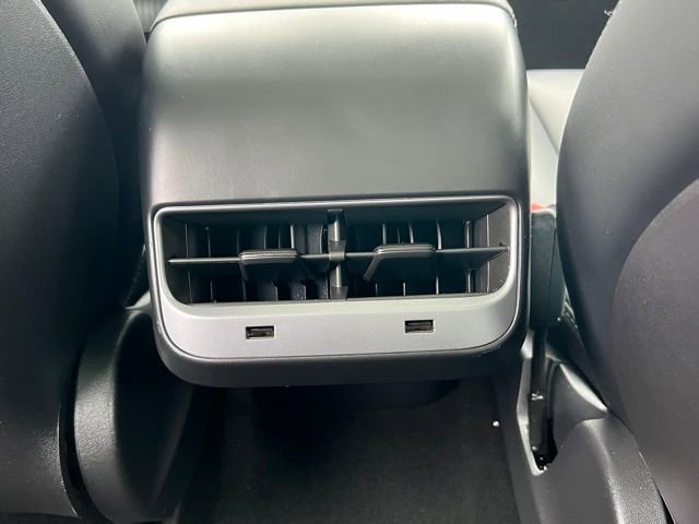 Used 2018 Tesla Model 3 Long Range image 12