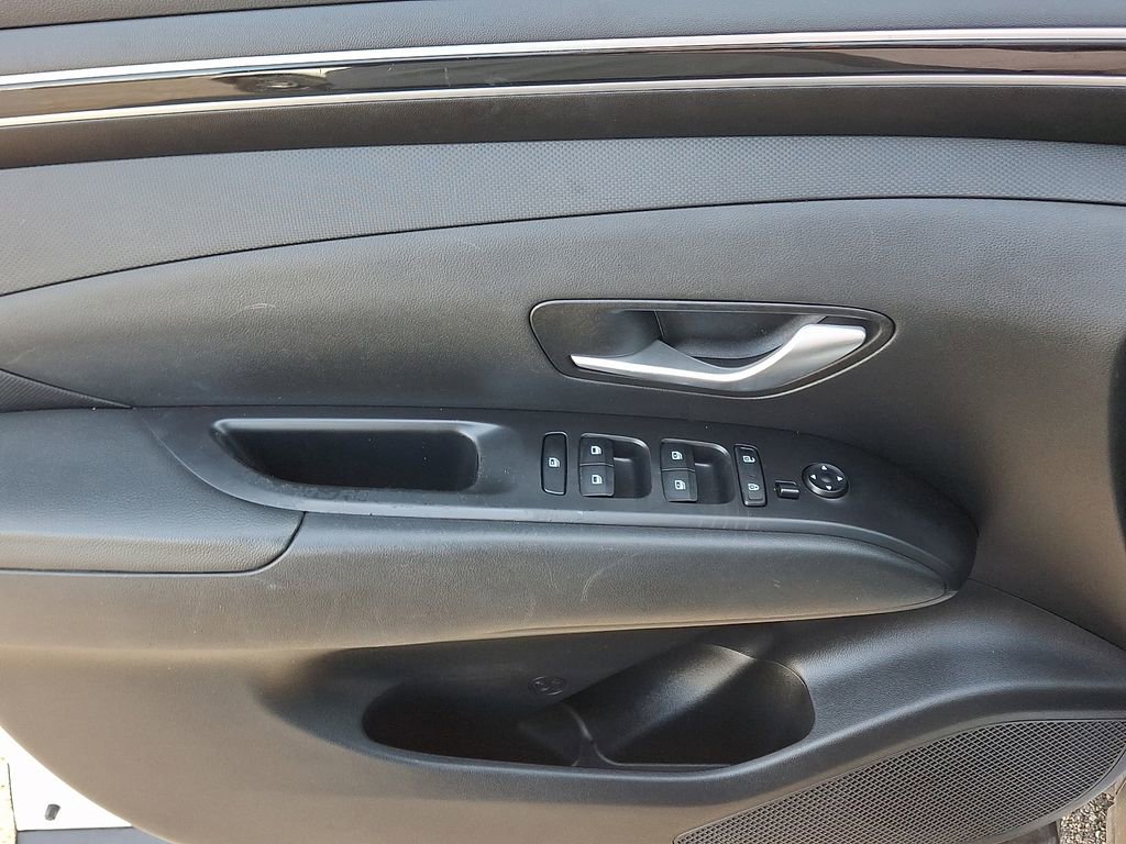 Used 2022 Hyundai Santa Cruz SEL Premium image 12