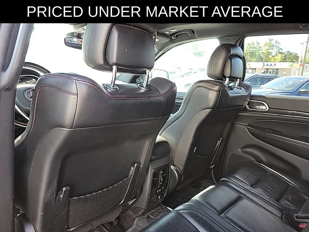 Used 2018 Jeep Grand Cherokee Trailhawk w/ Trailhawk Luxury Group AWD/4WD image 12