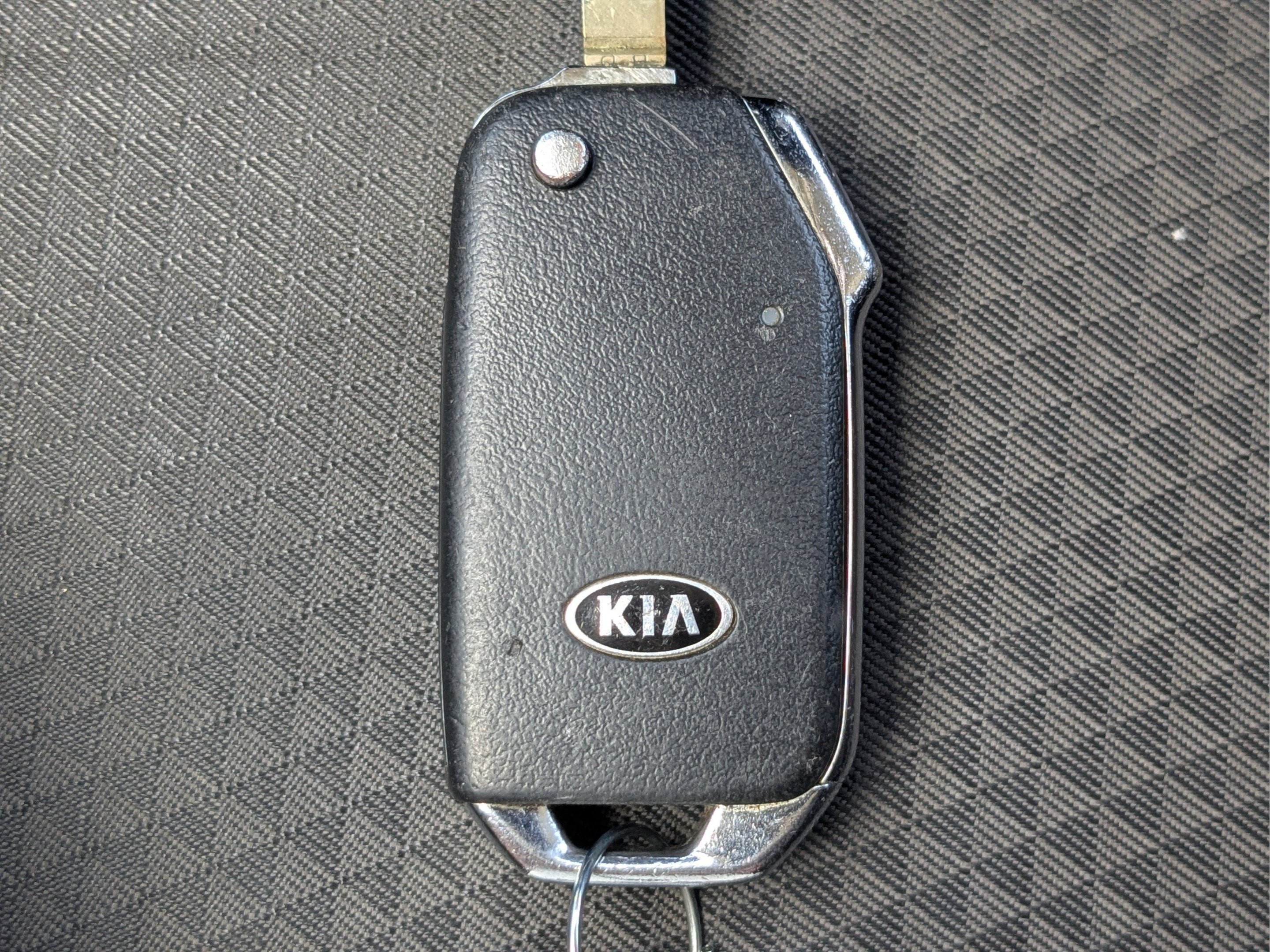 Used 2020 Kia Soul LX FWD image 27