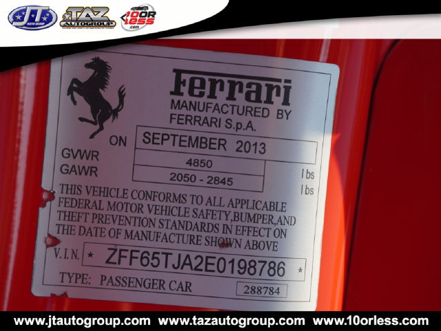 Used 2014 Ferrari California RWD image 31