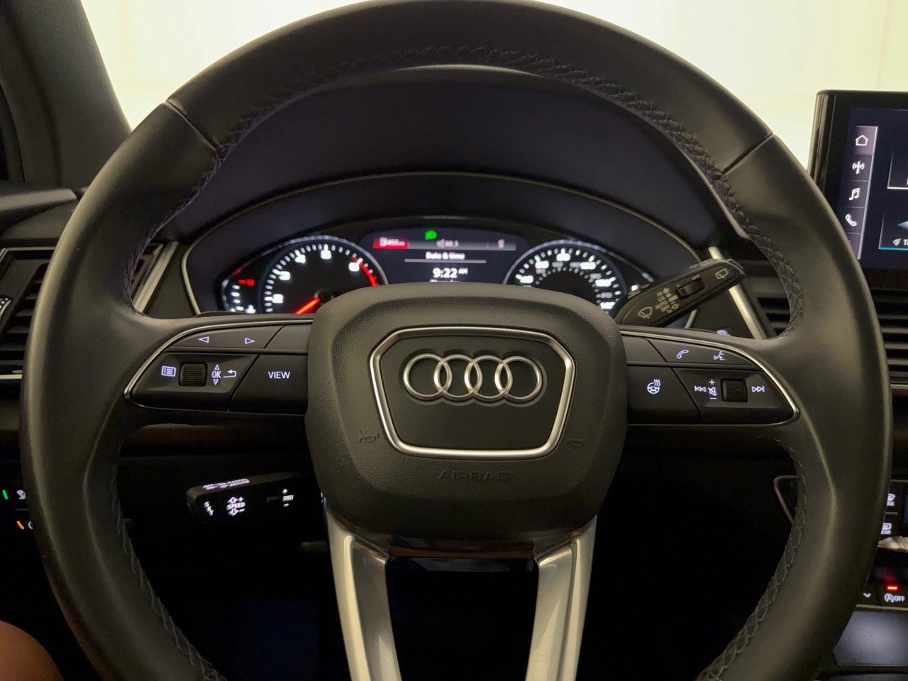 Used 2023 Audi Q5 2.0T Premium w/ Convenience Package AWD/4WD image 10