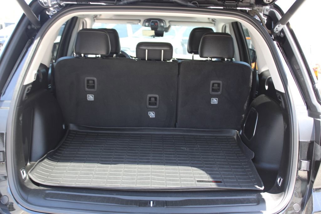 Used 2022 Jeep Grand Cherokee Limited 4xe w/ Luxury Tech Group II AWD/4WD image 10