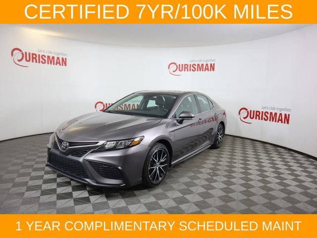 Used 2024 Toyota Camry SE FWD image 3