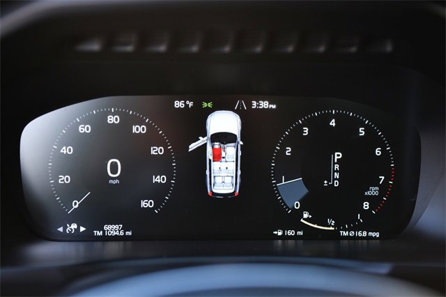 Used 2021 Volvo XC90 T6 Inscription w/ Protection Package Premier image 10