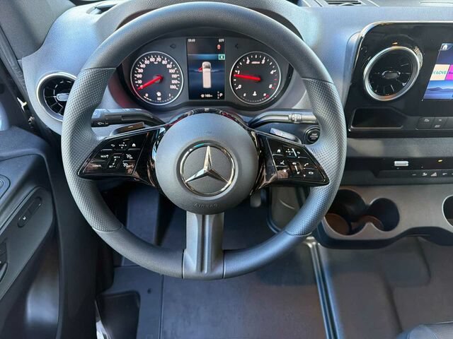 New 2026 Mercedes-Benz Sprinter 2500 image 13