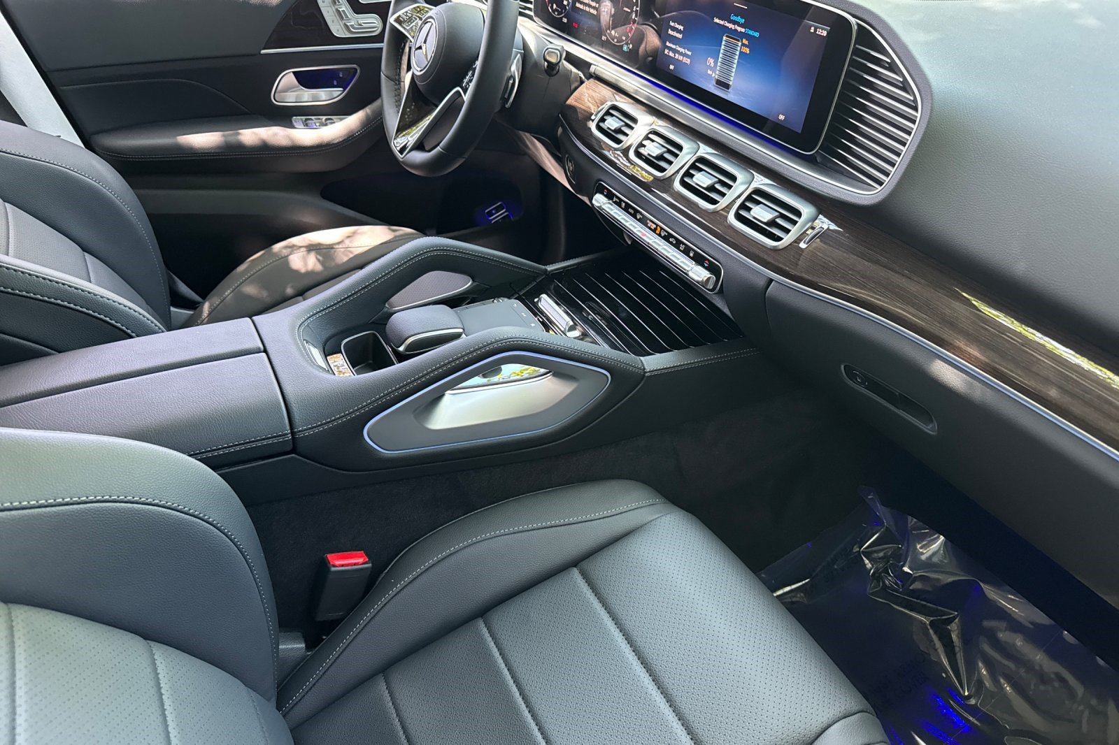 New 2026 Mercedes-Benz GLE 450e 4MATIC image 29