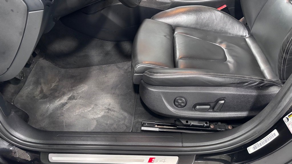 Used 2012 Audi S4 Premium Plus image 11