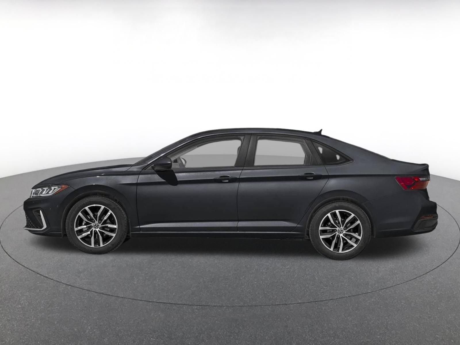 Used 2025 Volkswagen Jetta SE FWD image 3