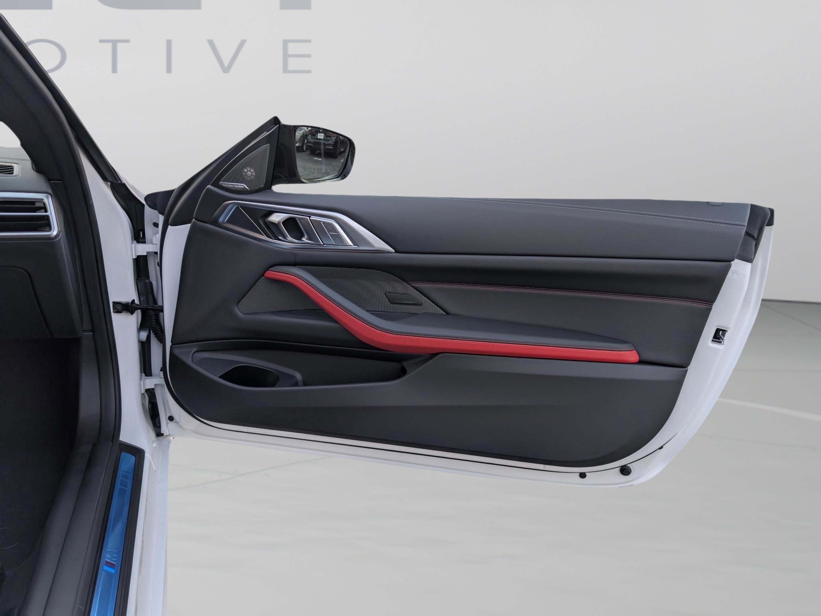 Used 2026 BMW M440i Coupe RWD image 16