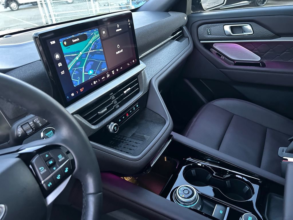 Used 2025 Ford Explorer Platinum w/ LUX Leather Package AWD/4WD image 20