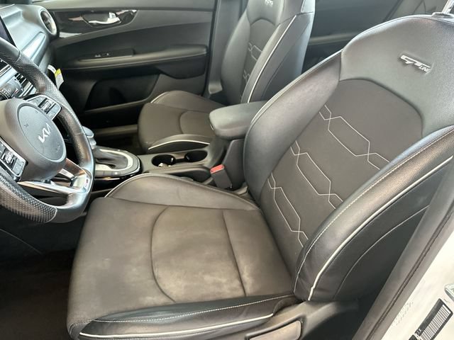 Certified 2023 Kia Forte GT-Line FWD image 15