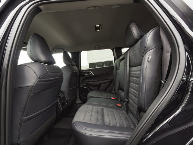 New 2026 Mitsubishi Outlander SE AWD/4WD image 35