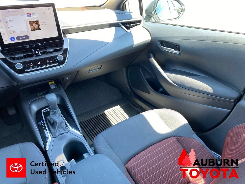 Certified 2026 Toyota Corolla SE w/ SE Package FWD image 24