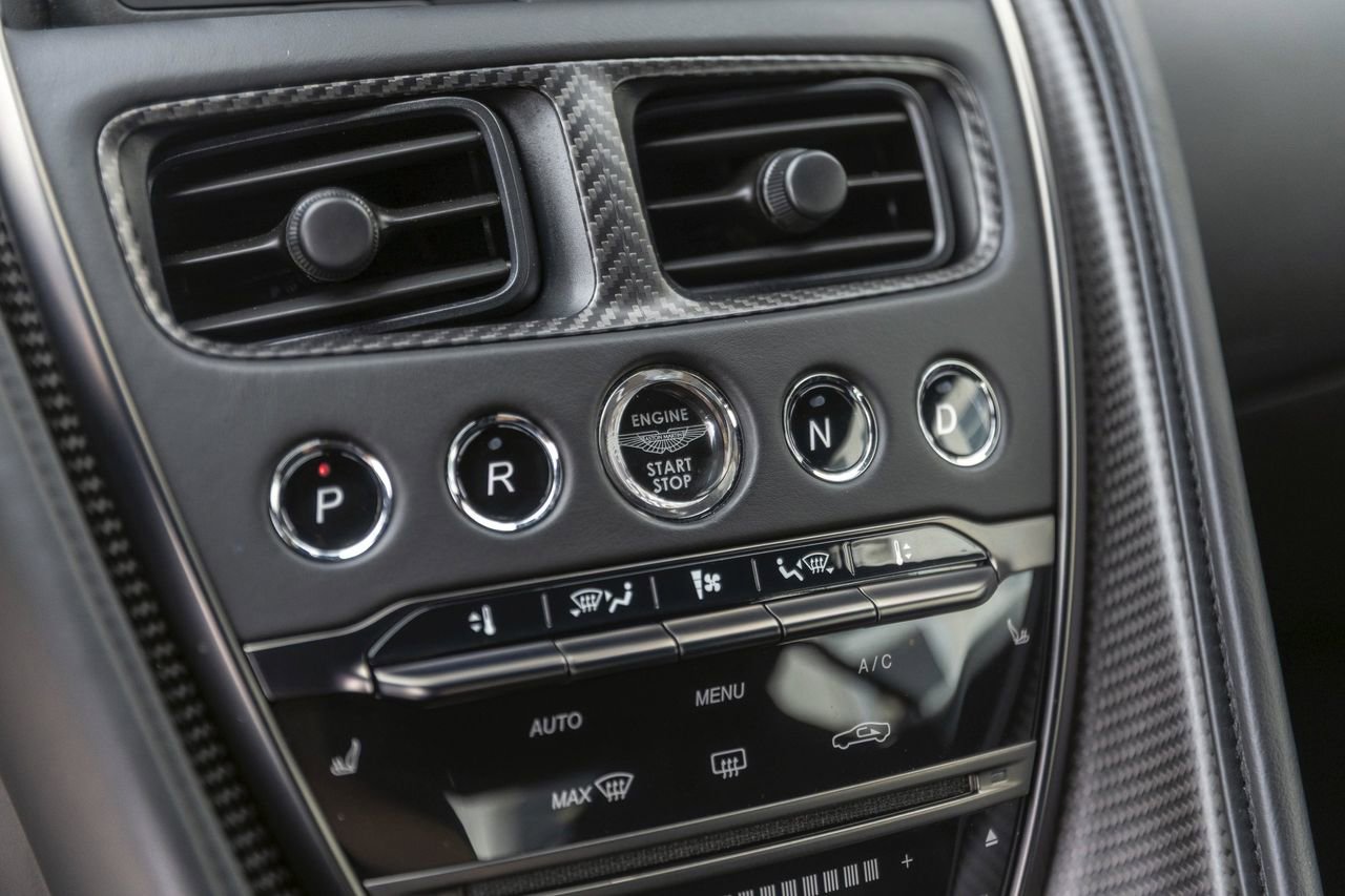 Used 2019 Aston Martin DBS Superleggera image 45