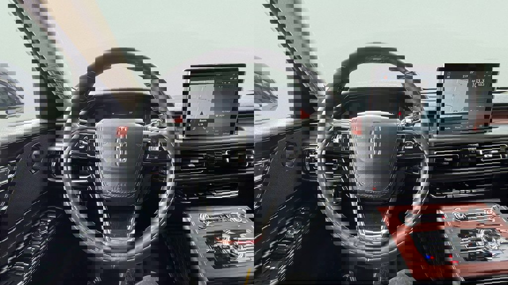 Used 2023 Lincoln Aviator Reserve image 11