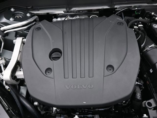 New 2026 Volvo XC60 B5 Plus w/ Protection Package Premier image 37