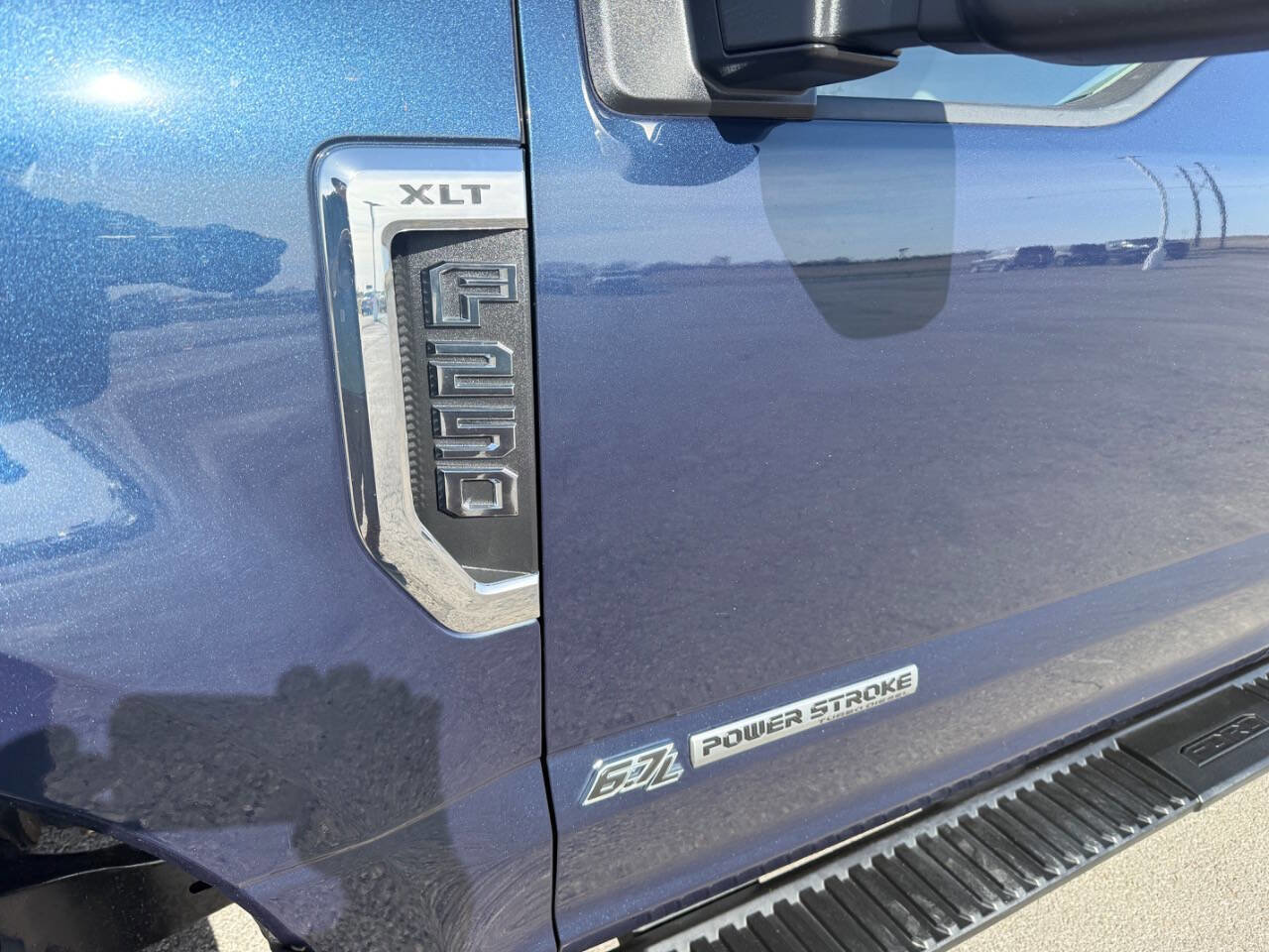 Used 2019 Ford F250 XLT w/ XLT Value Package image 15