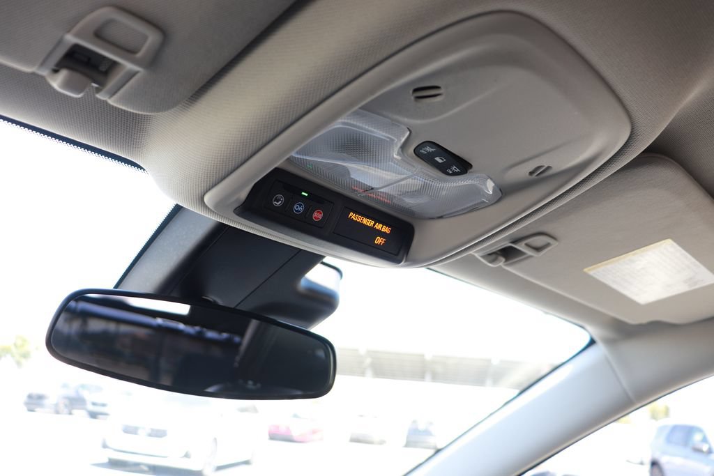 Used 2025 Buick Encore GX Preferred FWD image 24