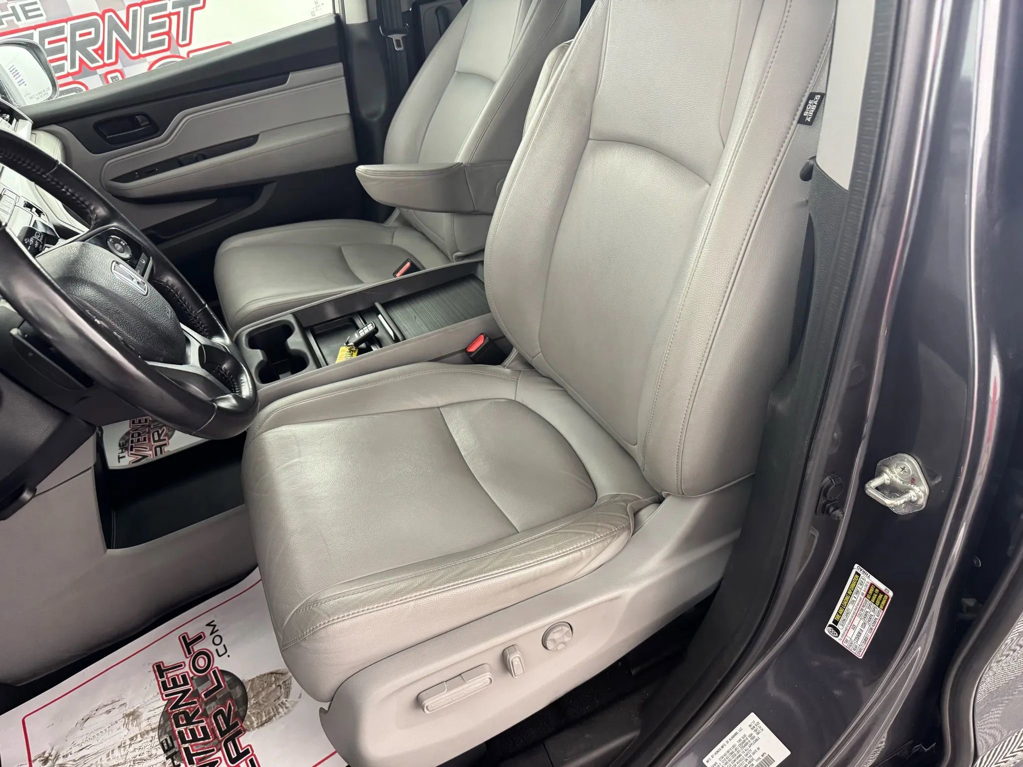 Used 2018 Honda Odyssey EX-L image 31