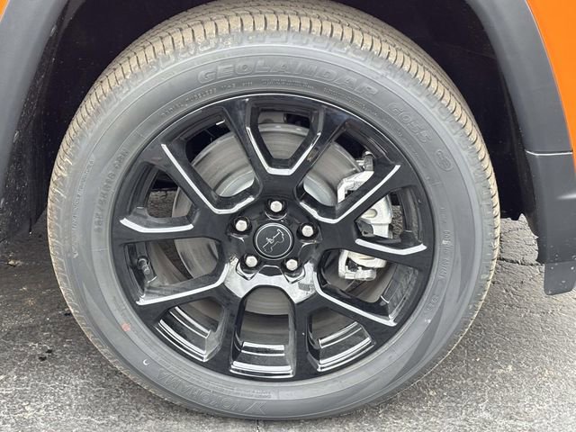 New 2026 Jeep Compass Latitude image 25