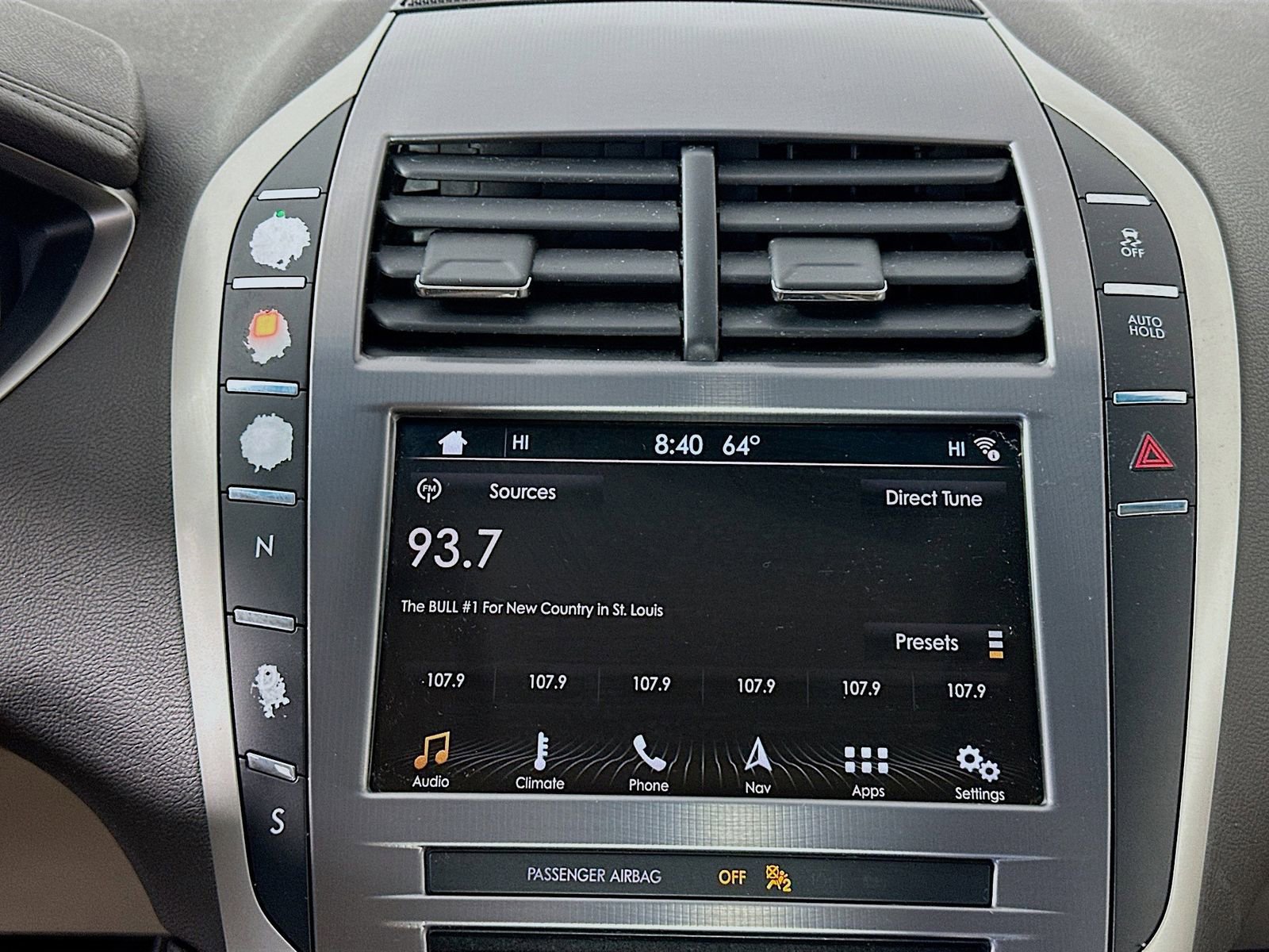Used 2017 Lincoln MKZ Select w/ Select Plus Package FWD image 10