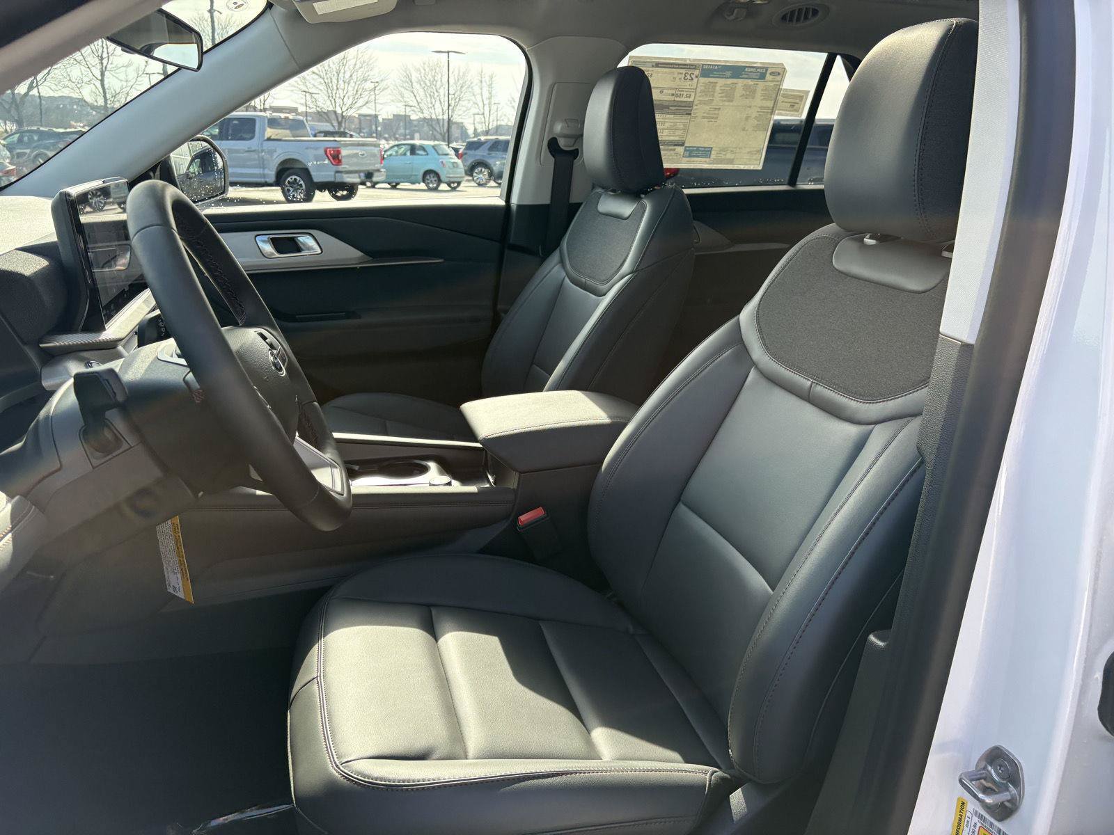 New 2026 Ford Explorer Active w/ Active Comfort Package AWD/4WD image 16