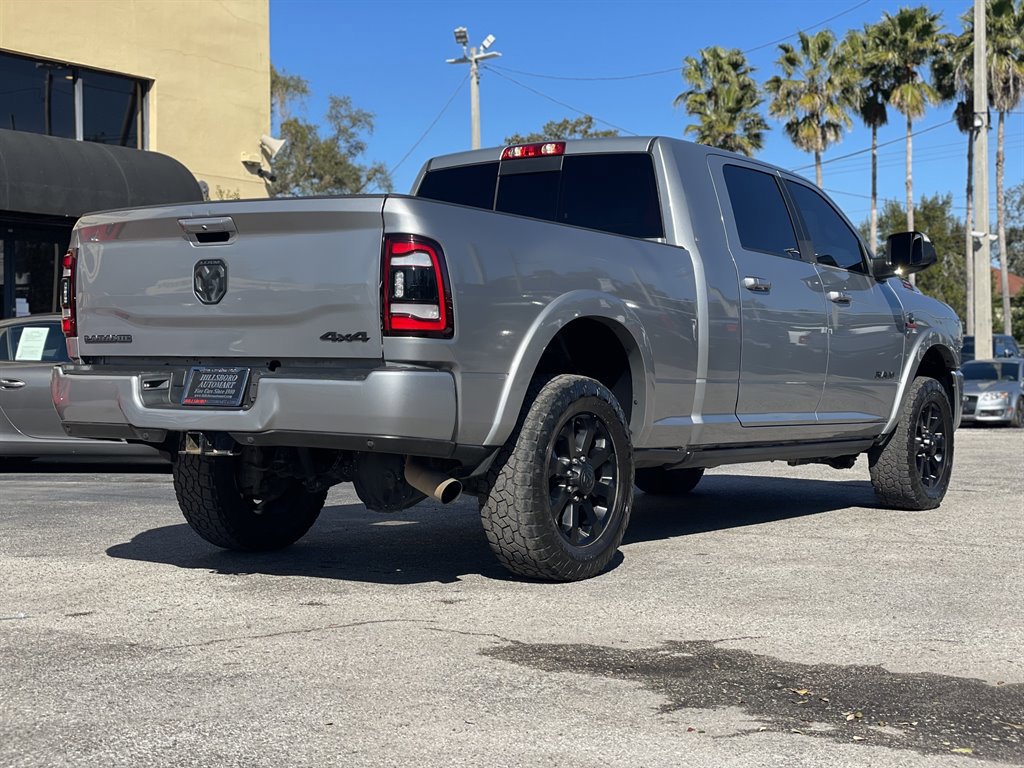 Used 2022 RAM 3500 Laramie AWD/4WD image 13