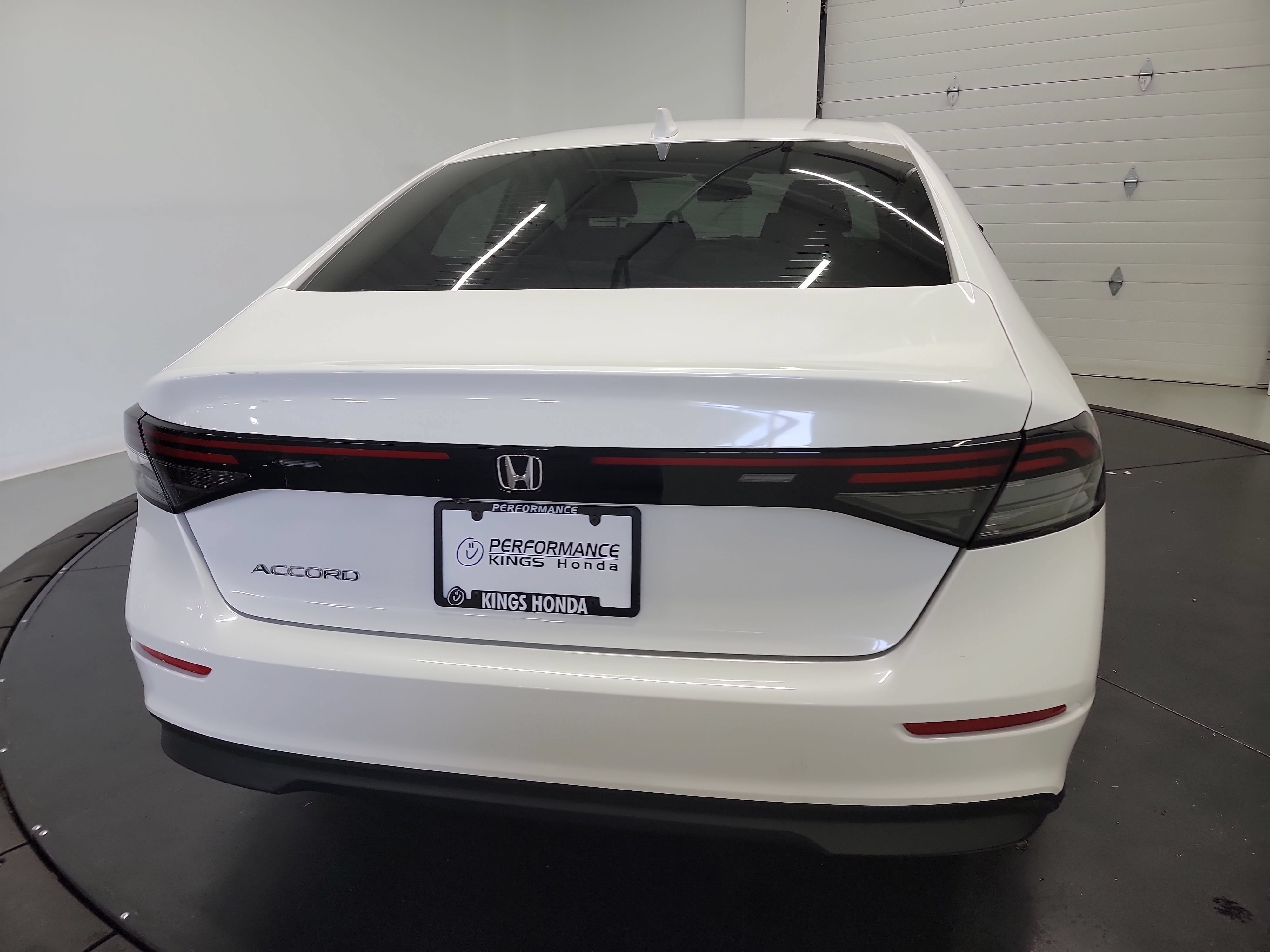 Certified 2023 Honda Accord EX image 8