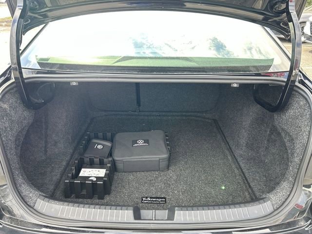 Used 2023 Volkswagen Jetta Sport image 26