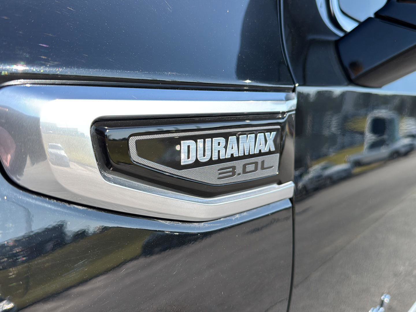 Used 2023 GMC Yukon Denali image 33