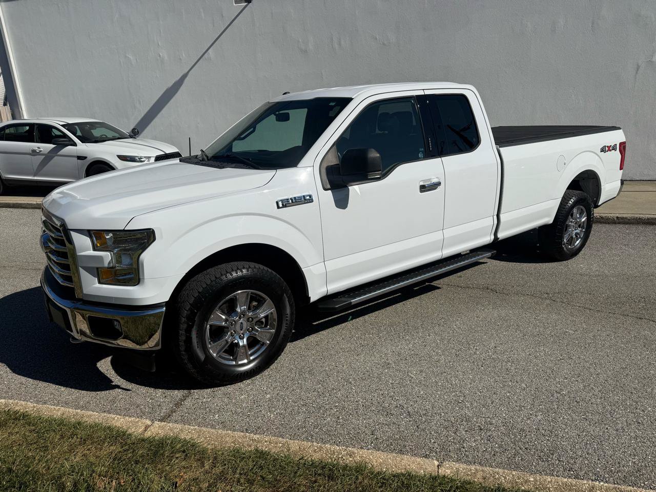 Used 2017 Ford F150 XLT w/ Equipment Group 301A Mid AWD/4WD image 14