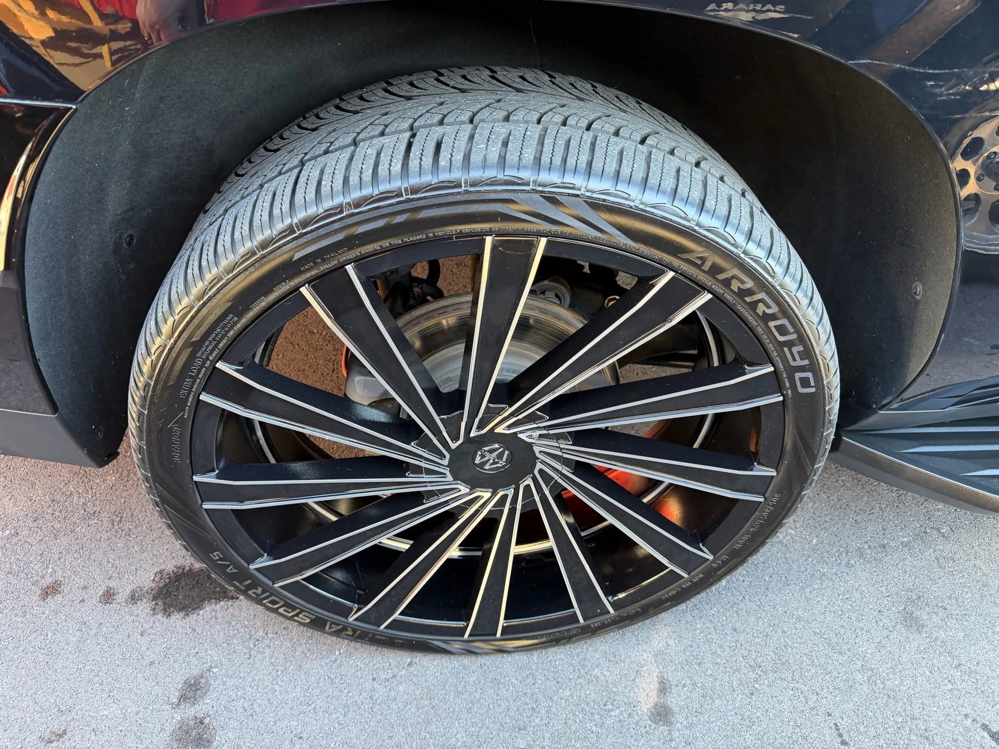 Used 2021 GMC Yukon XL SLT image 19