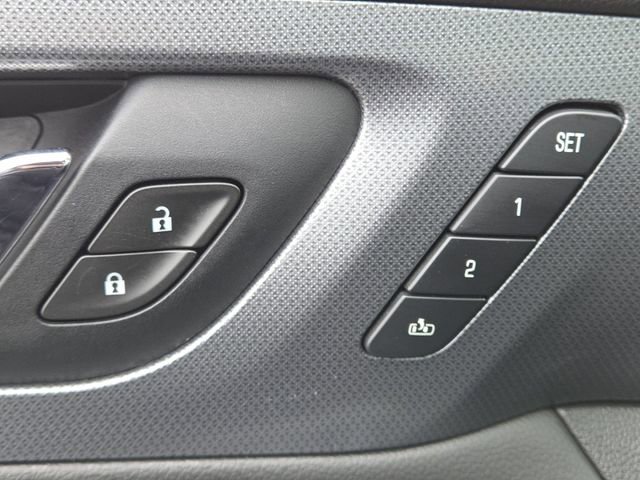 Used 2020 Chevrolet Traverse Premier w/ Redline Edition image 13