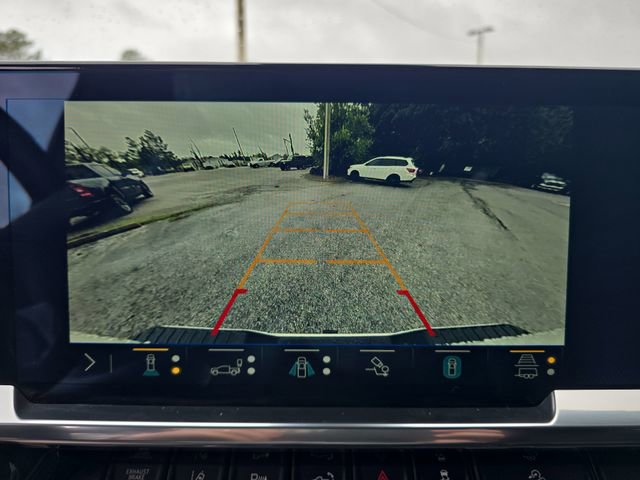 Used 2024 Chevrolet Silverado 2500 High Country w/ Technology Package image 19