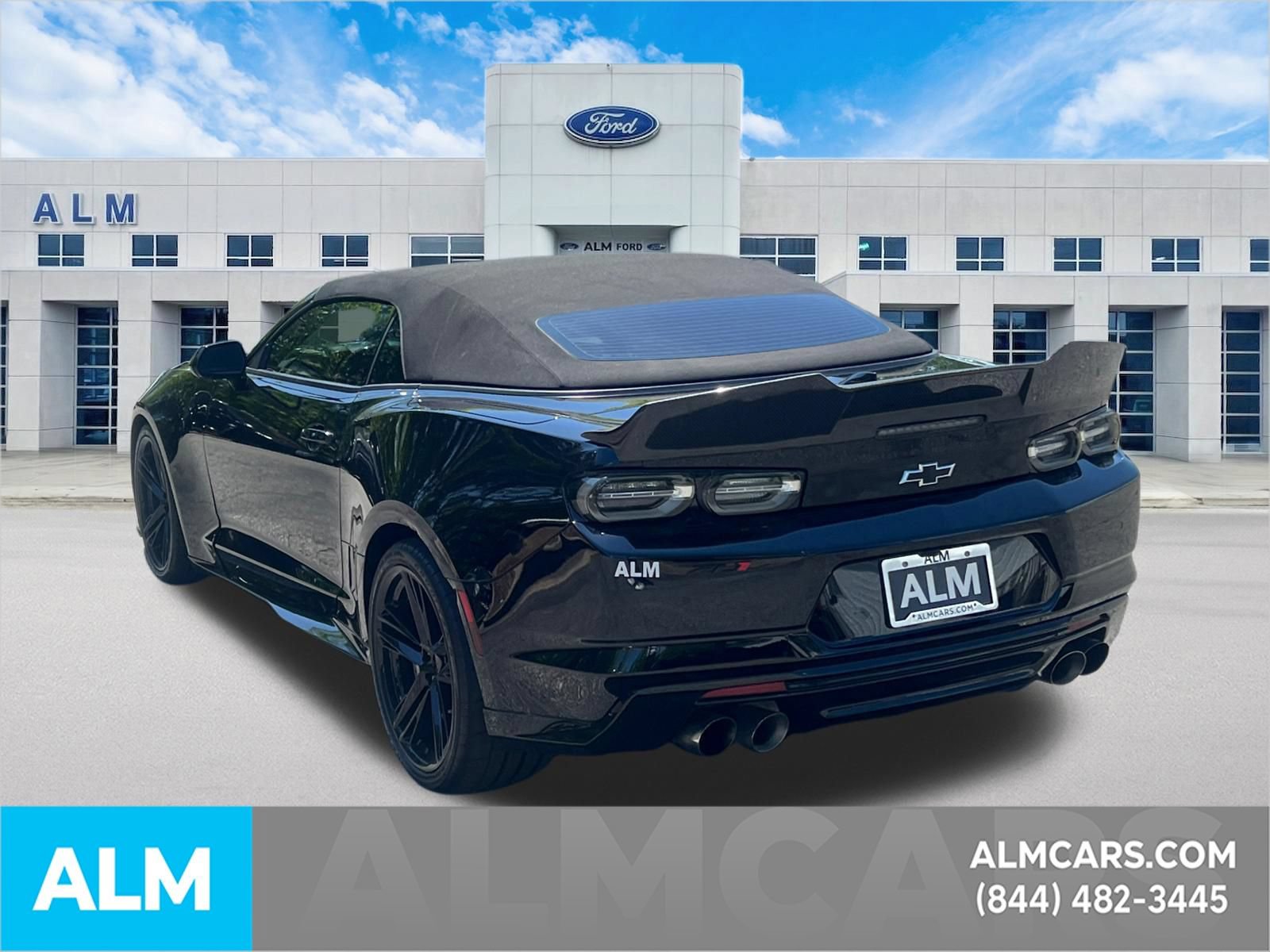Used 2021 Chevrolet Camaro ZL1 RWD image 8