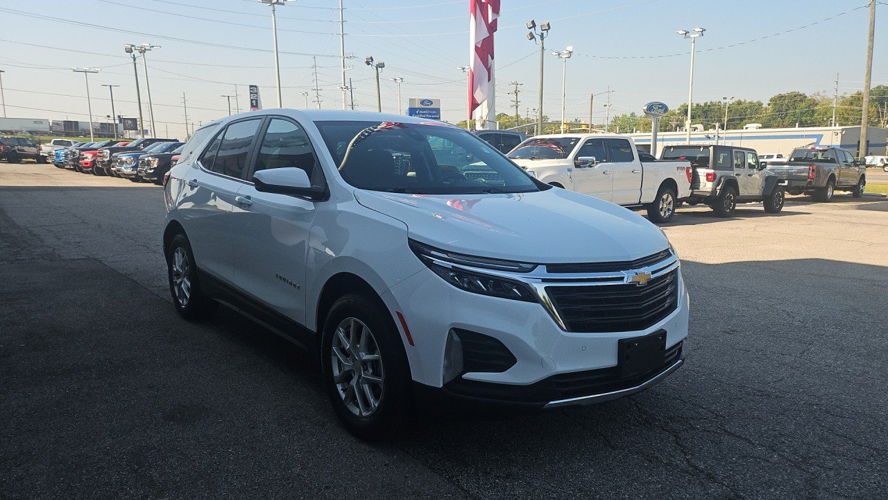 Used 2024 Chevrolet Equinox LT AWD/4WD image 7