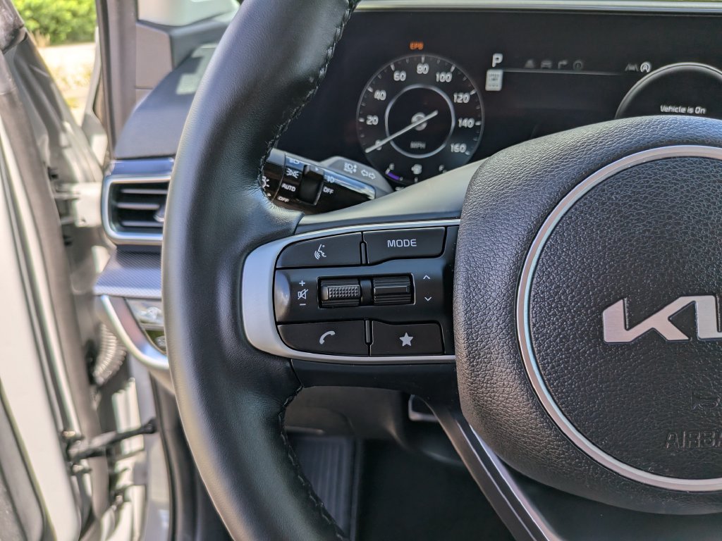 Certified 2024 Kia Sportage SX FWD image 33