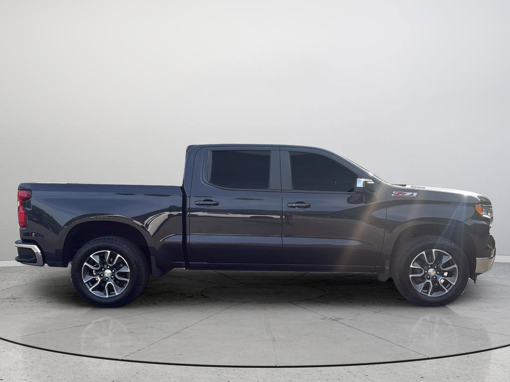 Certified 2022 Chevrolet Silverado 1500 LT AWD/4WD image 6