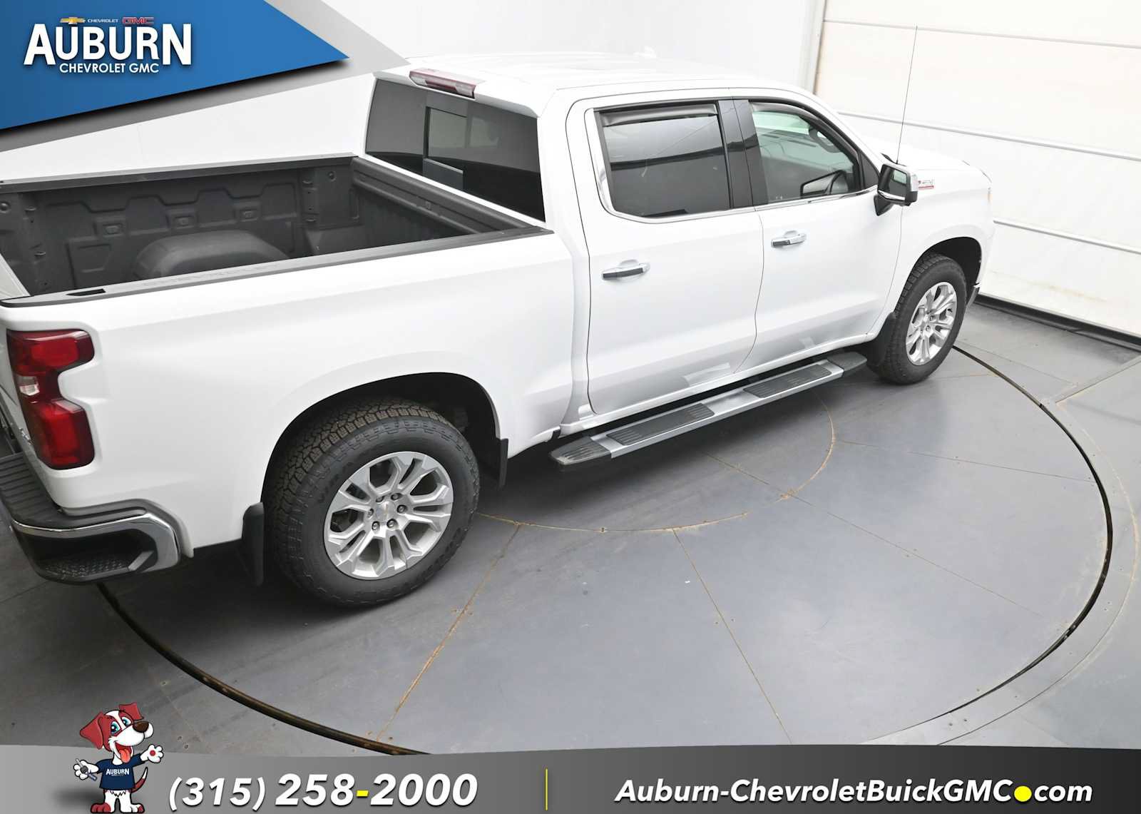 Used 2023 Chevrolet Silverado 1500 LTZ AWD/4WD image 33