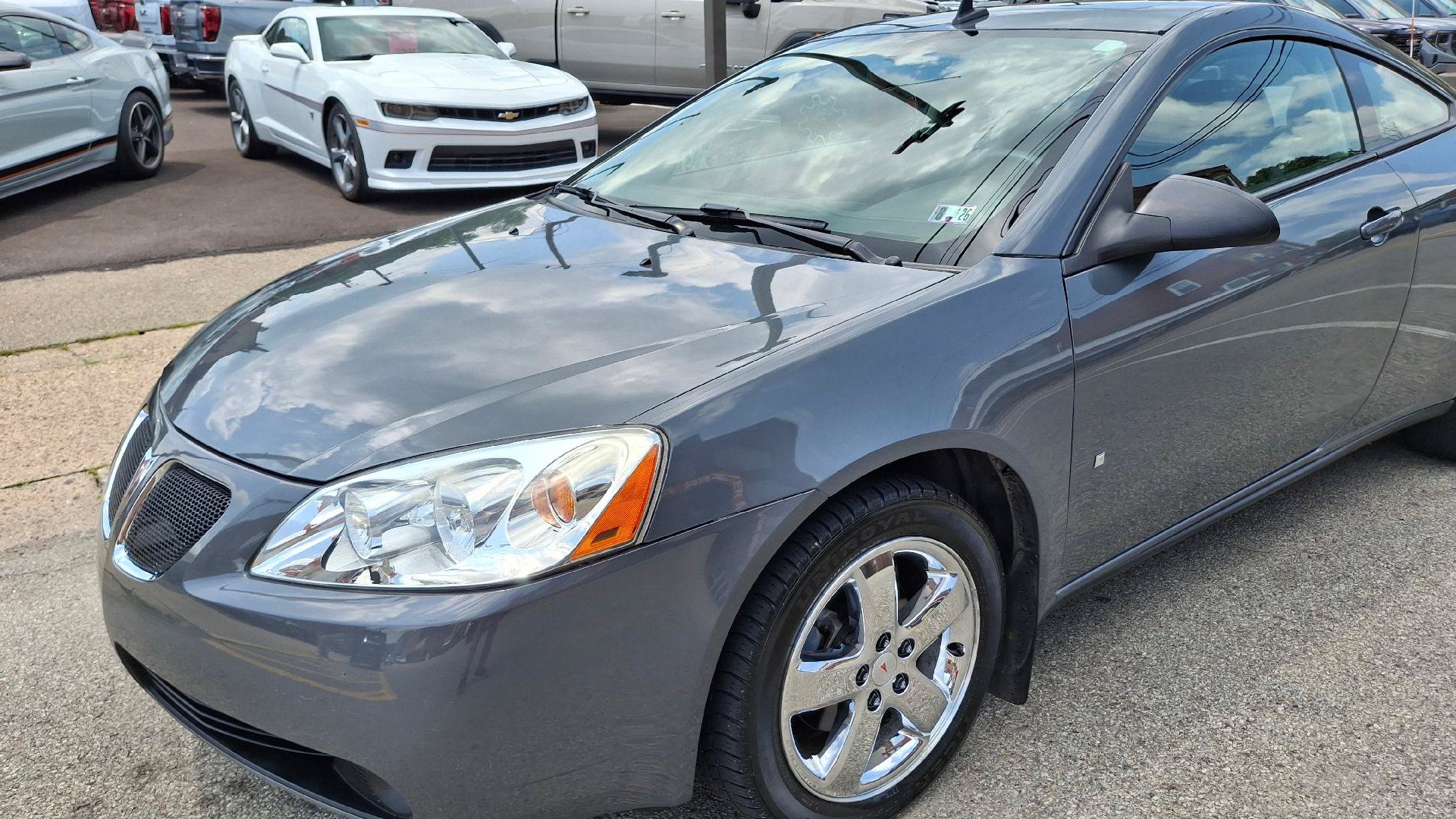 Used 2008 Pontiac G6 GT w/ Sun And Sound Package FWD image 3