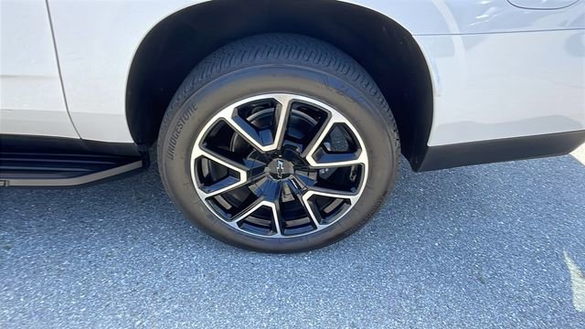 Used 2025 Chevrolet Suburban RST w/ Comfort Package AWD/4WD image 31