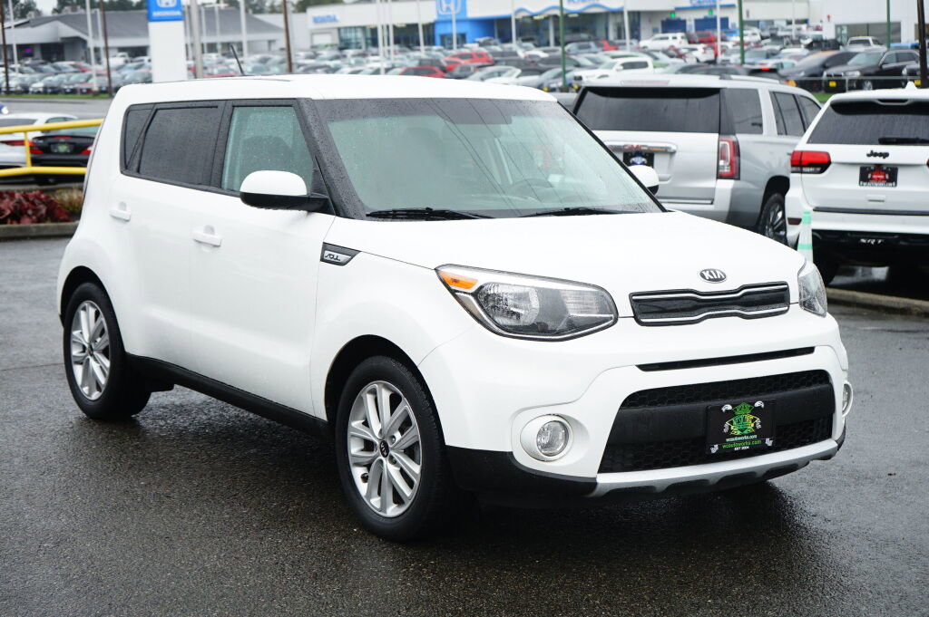 Used 2018 Kia Soul + image 7