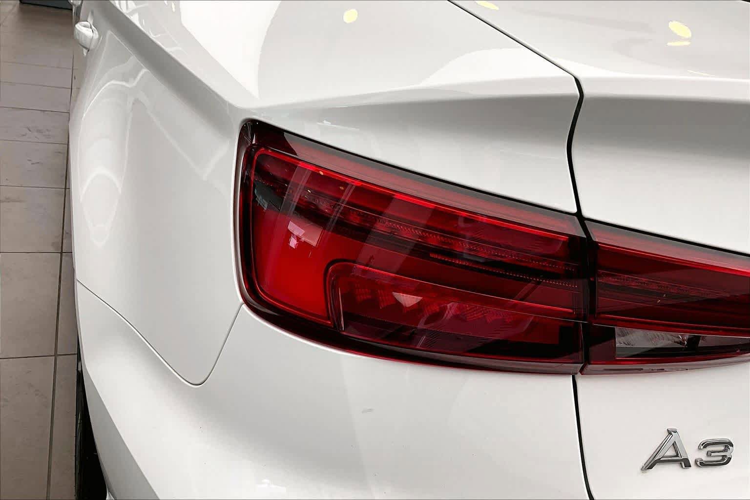 Used 2020 Audi A3 2.0T Premium FWD image 27