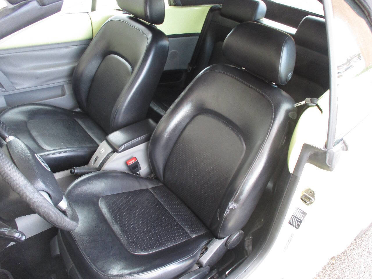 Used 2003 Volkswagen Beetle GLS image 54