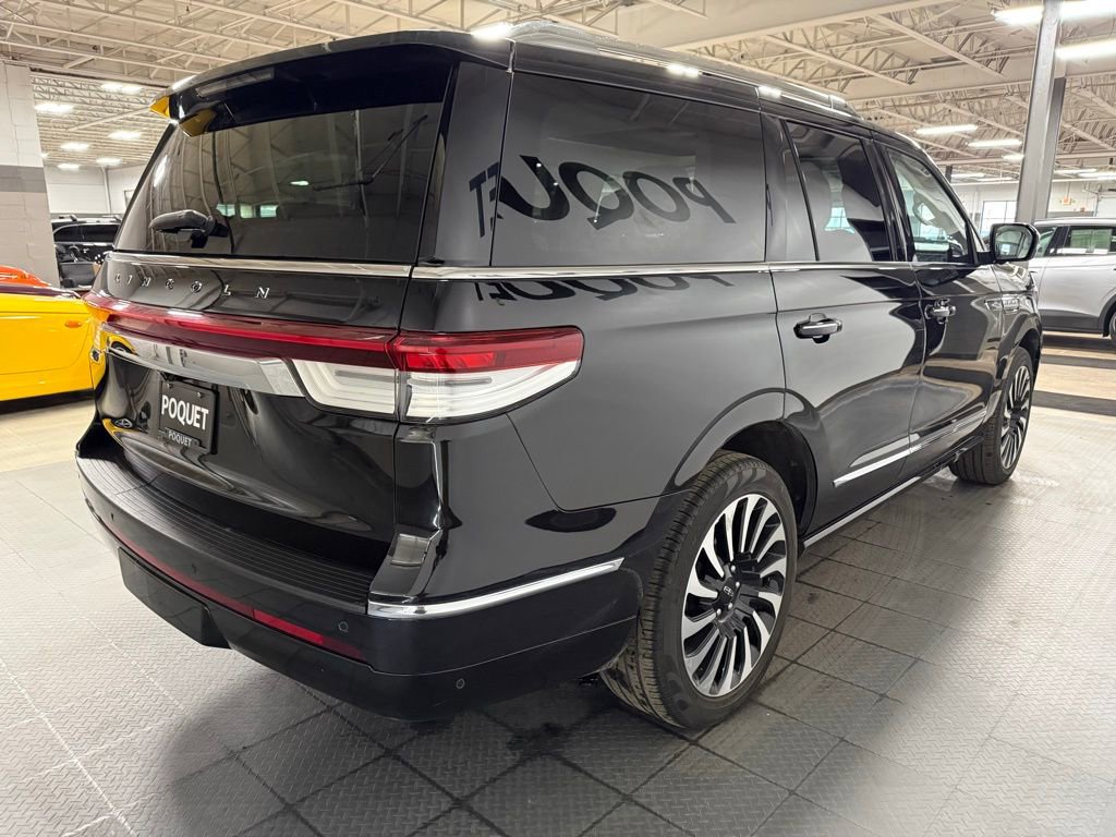Used 2023 Lincoln Navigator Black Label AWD/4WD image 4