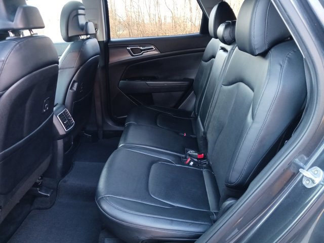 Certified 2023 Kia Sportage SX image 13
