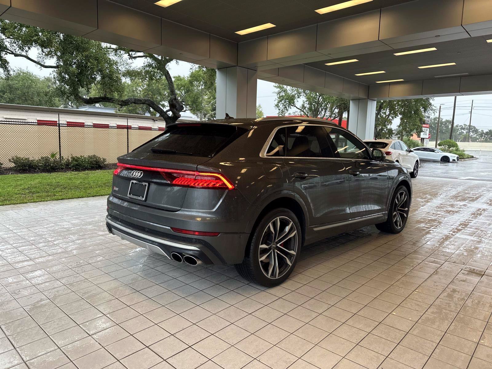 Used 2020 Audi SQ8 Prestige AWD/4WD image 13