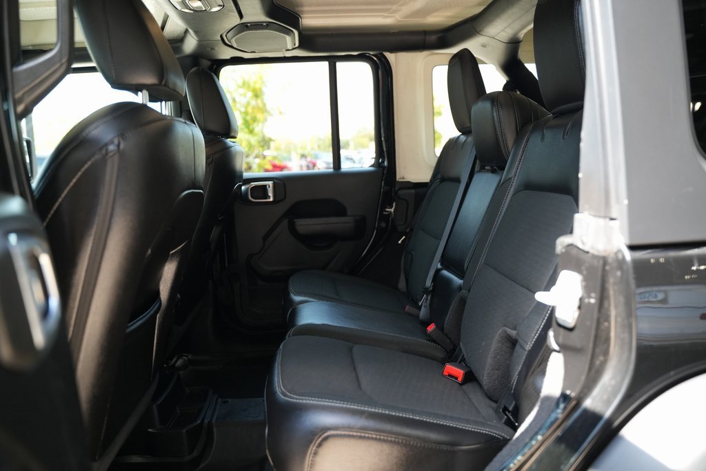 Used 2021 Jeep Wrangler Unlimited Sport image 30